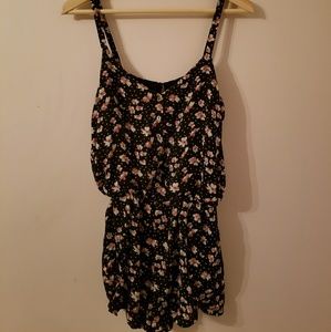 Flower print romper